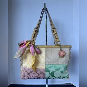 Coach Signature Multi - Pastel  Patchwork Medium Tote Bag  W / Scarf